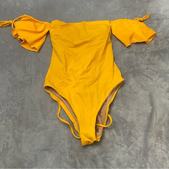 New! OCHIE Olivia off the shoulder lace-up swimsuit nwot 27717 - Picture 2 of 8